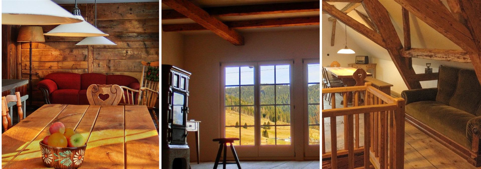 Großer Esstisch mit Sitzecke, Panoramafenster mit Bergblick und gemütliche Dachstube im Schwarzwaldbauernhaus Bernau